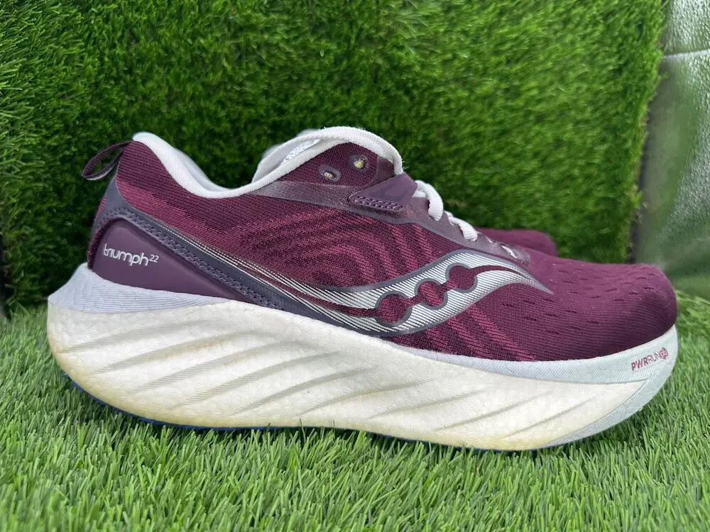 Saucony Triumph 22 S10964-241 Athletic Sneaker Women's 10.5 Purple Mesh Running